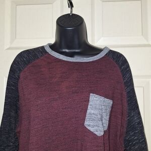 George T-shirt size XL